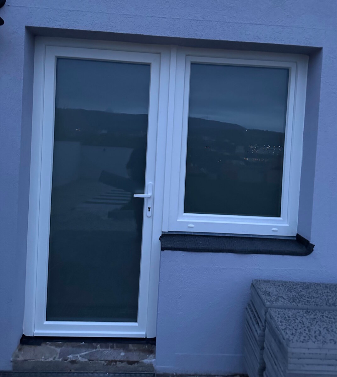 Fenster und Balkontüre